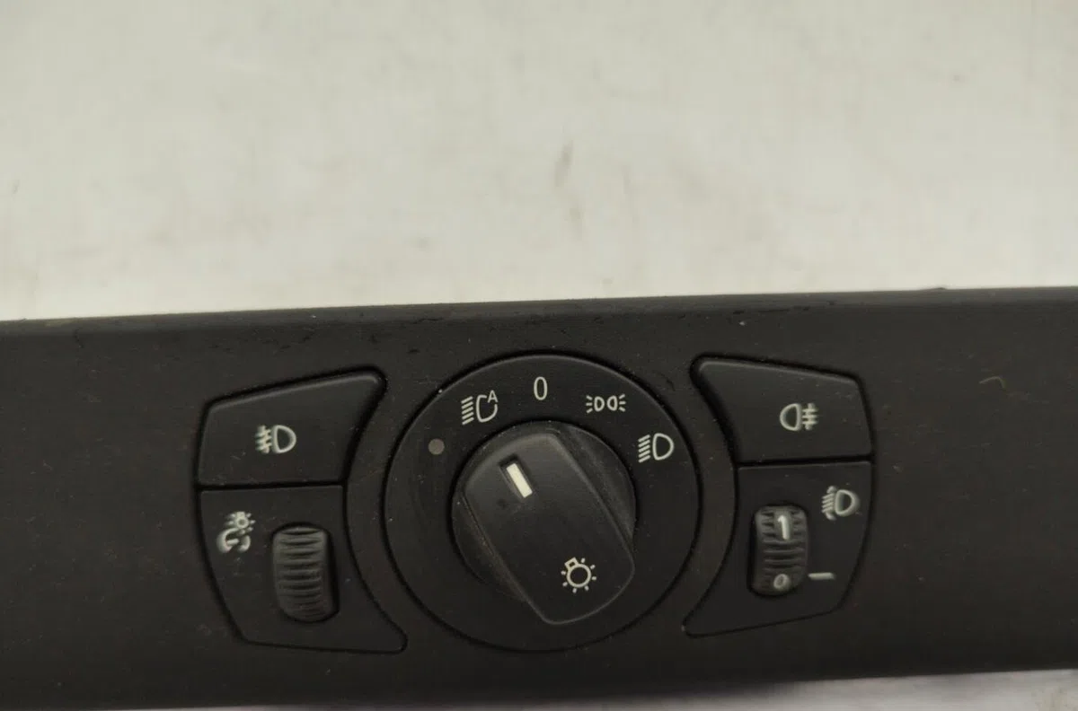 Interrupteur commande de phares BMW SERIE 5 E60 PHASE 2 occasion