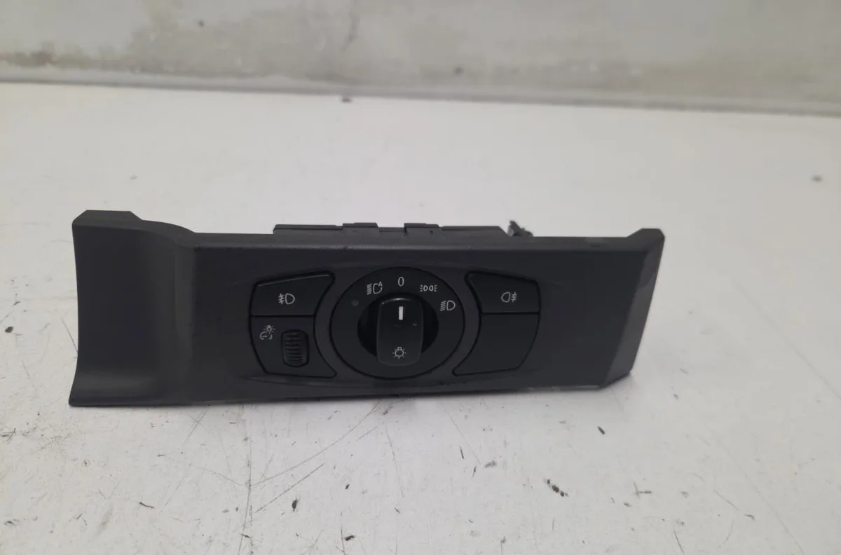 Interrupteur commande de phares BMW SERIE 5 E61 TOURING PHASE 1 BREAK occasion