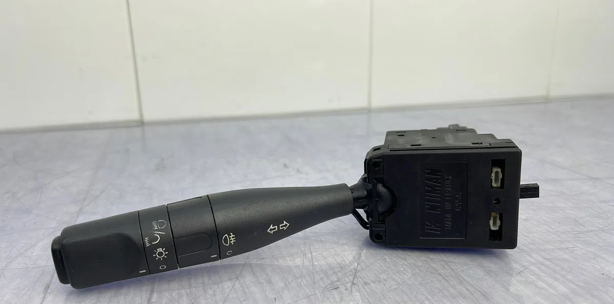 Interrupteur commande de phares CITROEN SAXO PHASE 1 occasion