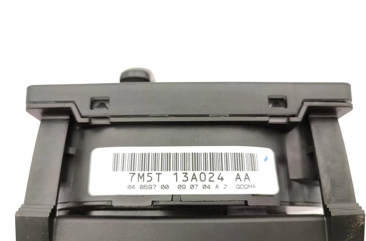 Interrupteur commande de phares FORD C-MAX 1 PHASE 2 occasion
