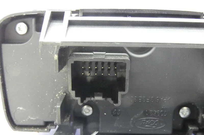 Interrupteur commande de phares FORD FIESTA 6 PHASE 2 occasion