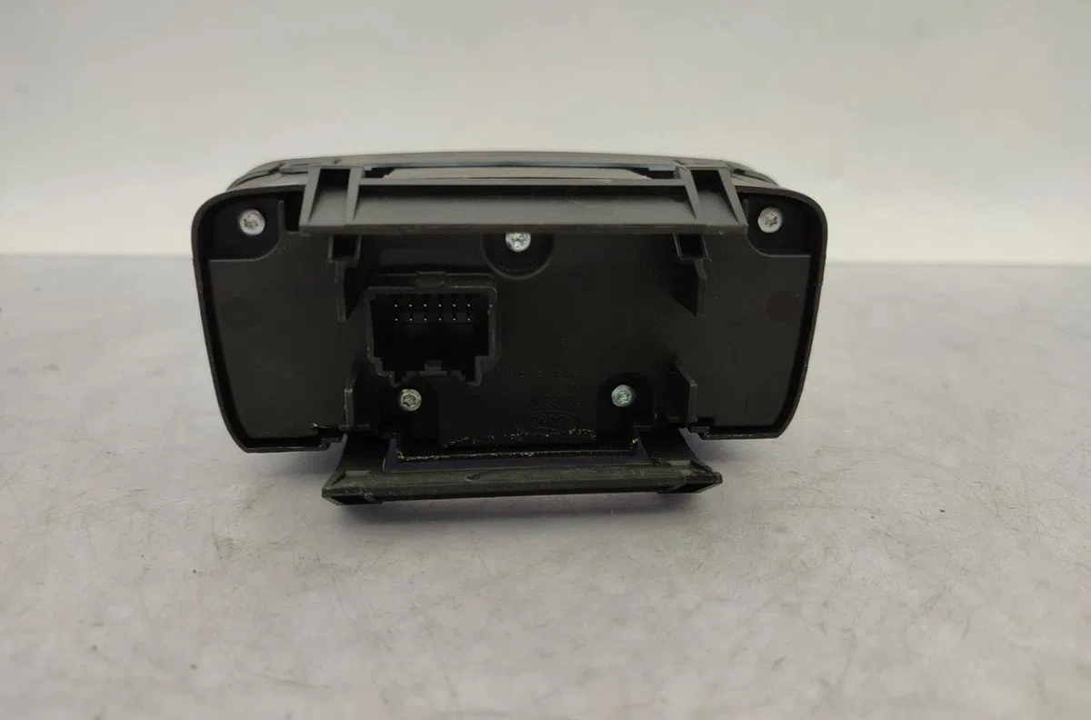 Interrupteur commande de phares FORD FIESTA 6 PHASE 2 occasion