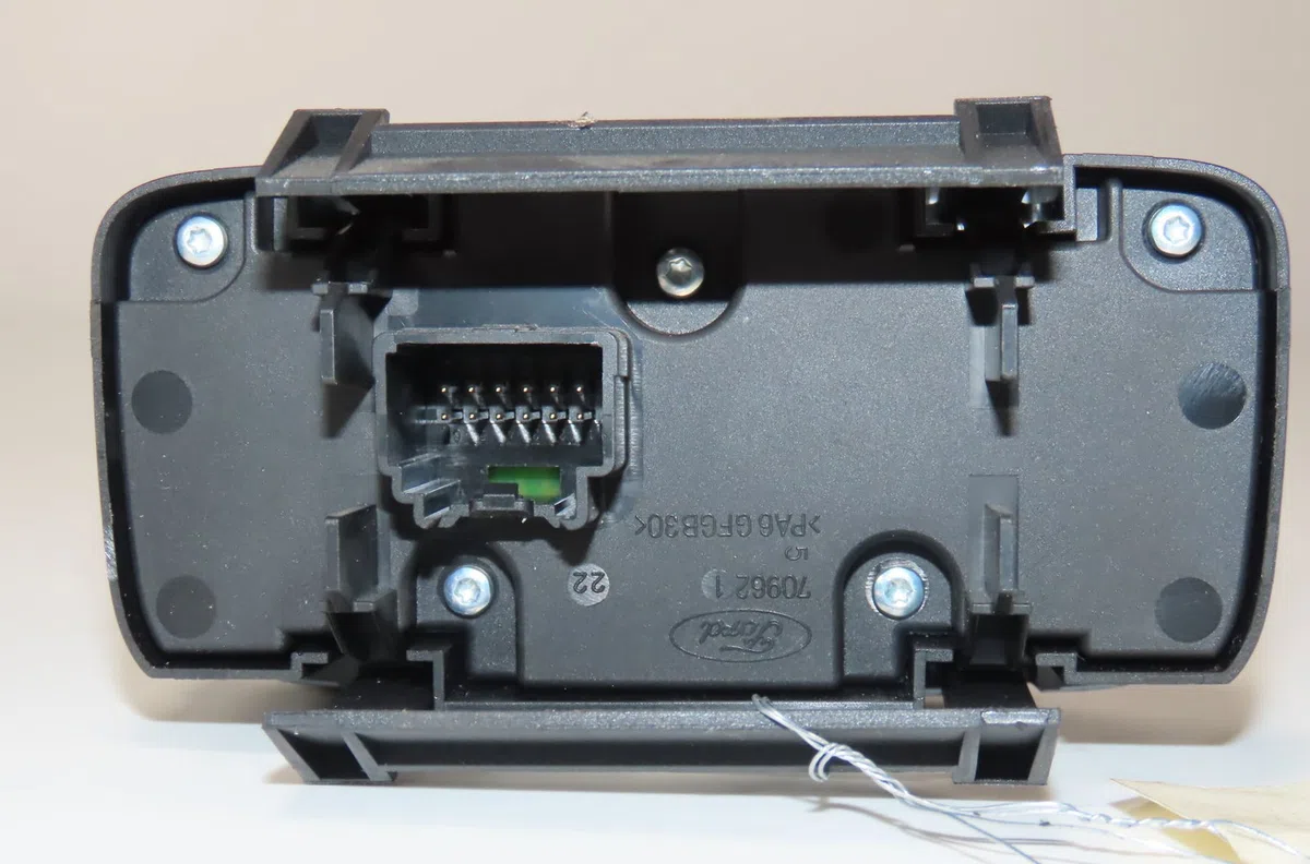Interrupteur commande de phares Ford FIESTA VI (CB1, CCN) 1.4 tdci (2010-2012) 3 portes occasion