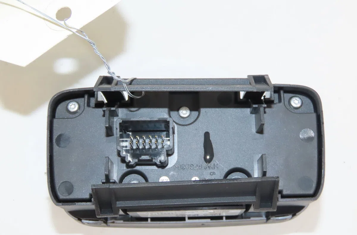 Interrupteur commande de phares Ford FIESTA VI (CB1, CCN) 1.4 tdci (2010-2012) 3 portes occasion