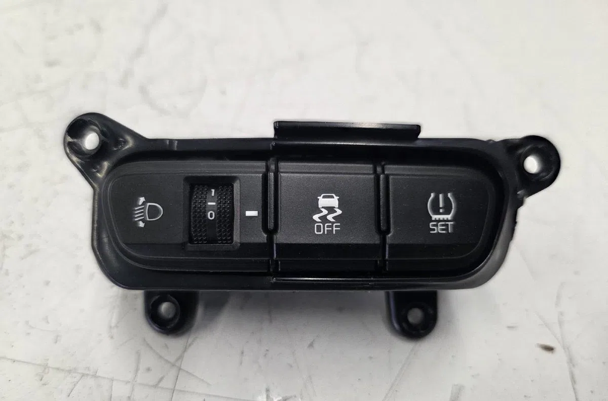 Interrupteur commande de phares KIA PICANTO 3 PHASE 1 occasion
