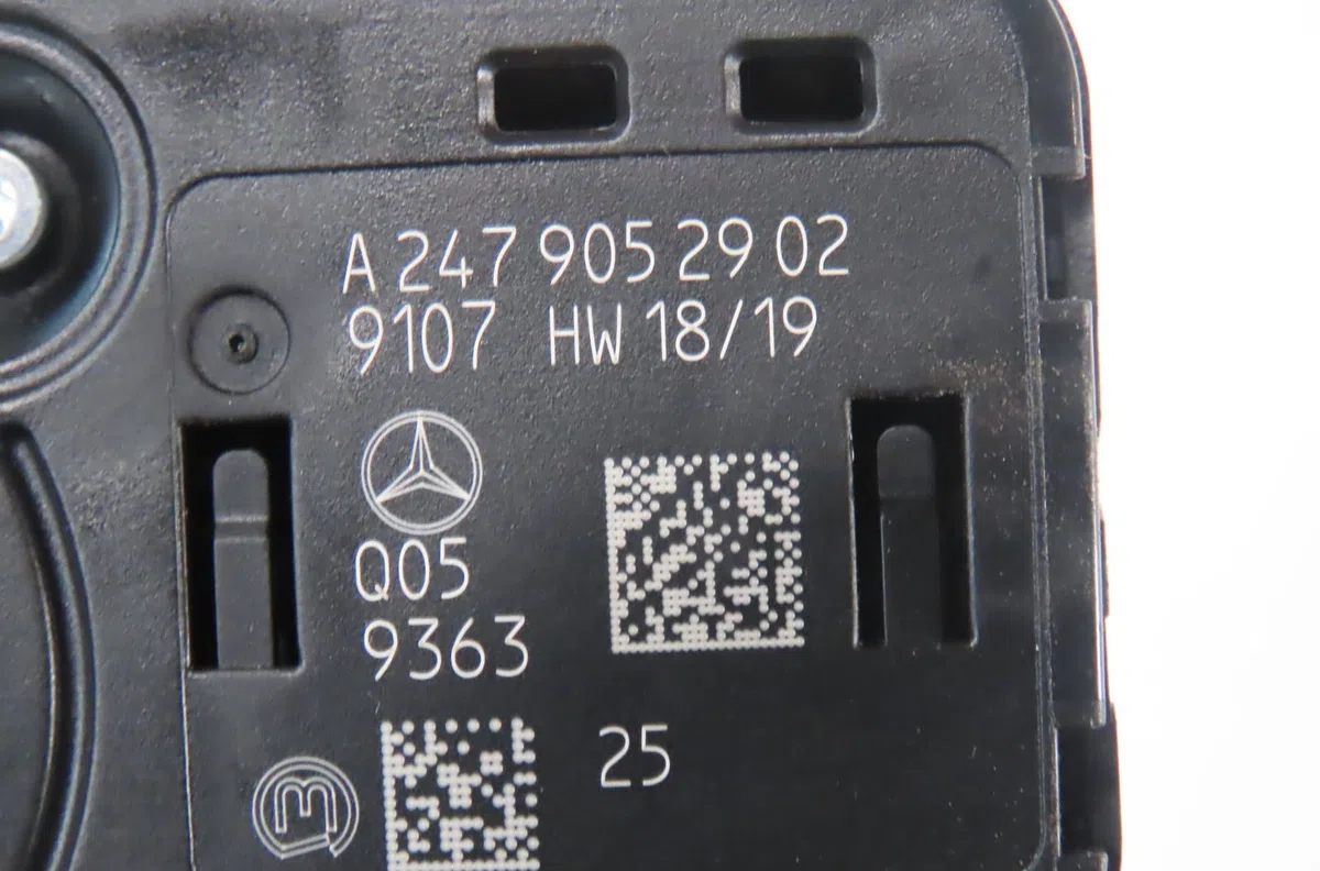 Interrupteur commande de phares Mercedes-benz CLASSE A (W177) A 180 d (177.003) (2018) 5 portes occasion