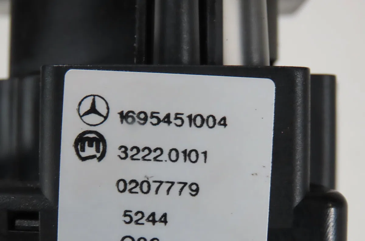 Interrupteur commande de phares Mercedes-benz CLASSE B Sports Tourer (W245) B 200 cdi (245.208) (2005-2011) occasion