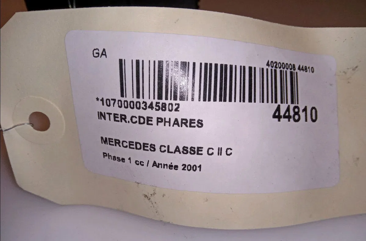 Interrupteur commande de phares Mercedes-benz CLASSE C (W203) C 220 cdi (203.006) (2000-2007) 4 portes occasion