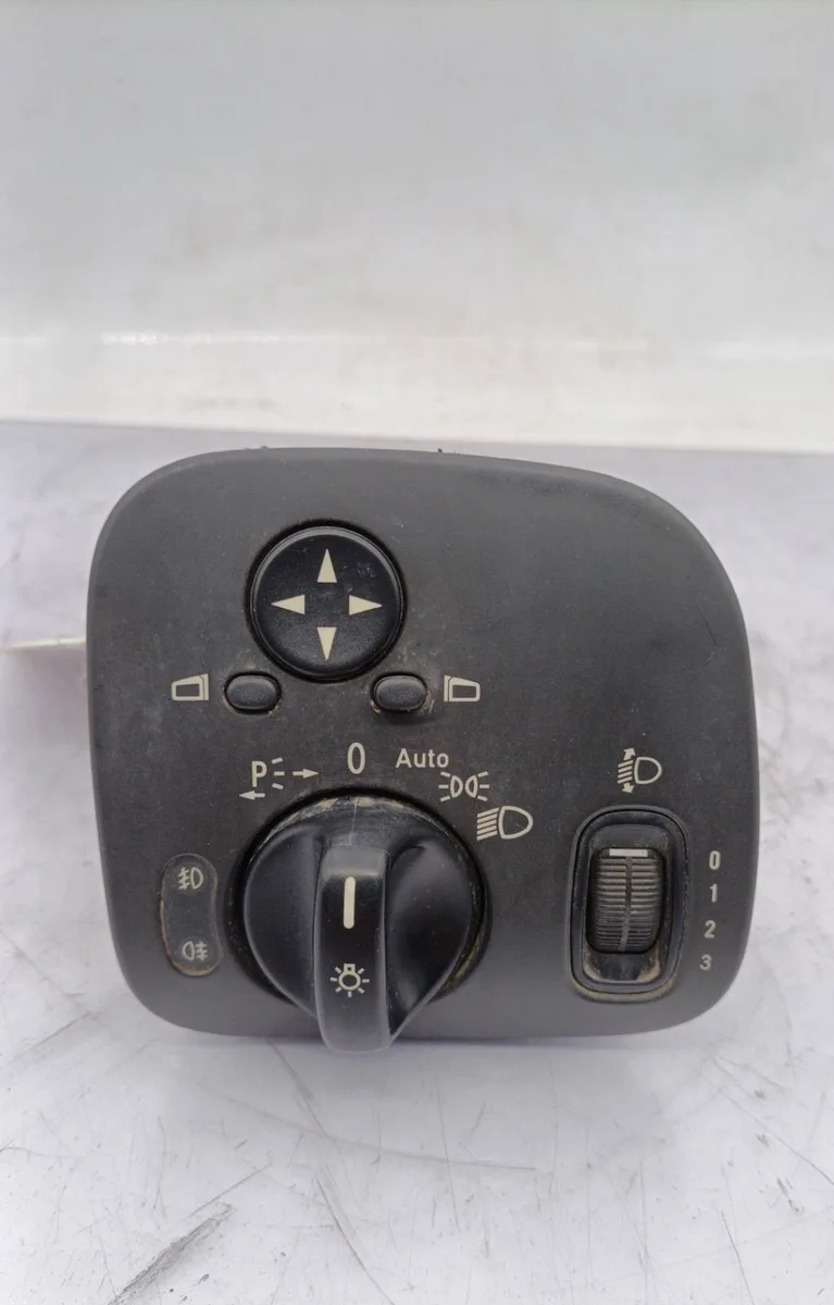 Interrupteur commande de phares MERCEDES CLASSE C 203 PHASE 1 occasion