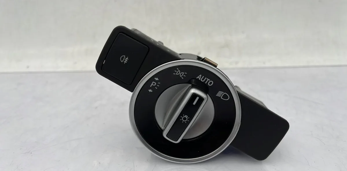 Interrupteur commande de phares MERCEDES CLASSE C 204 PHASE 2 COUPE occasion
