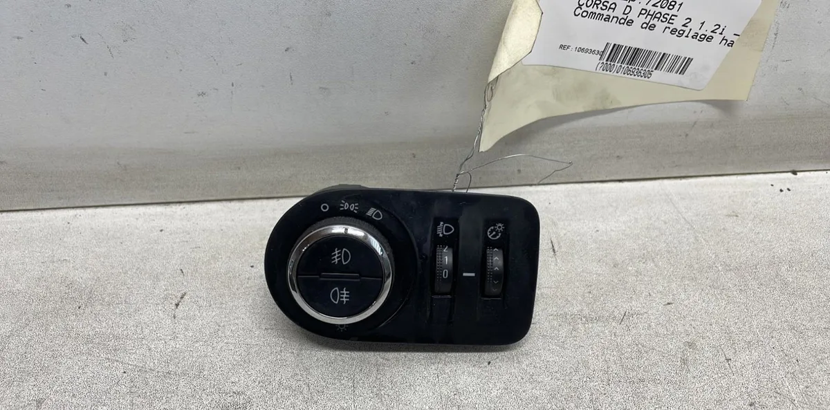 Interrupteur commande de phares Opel CORSA D (S07) 1.2 (l08, l68) (2006-2014) 5 portes occasion
