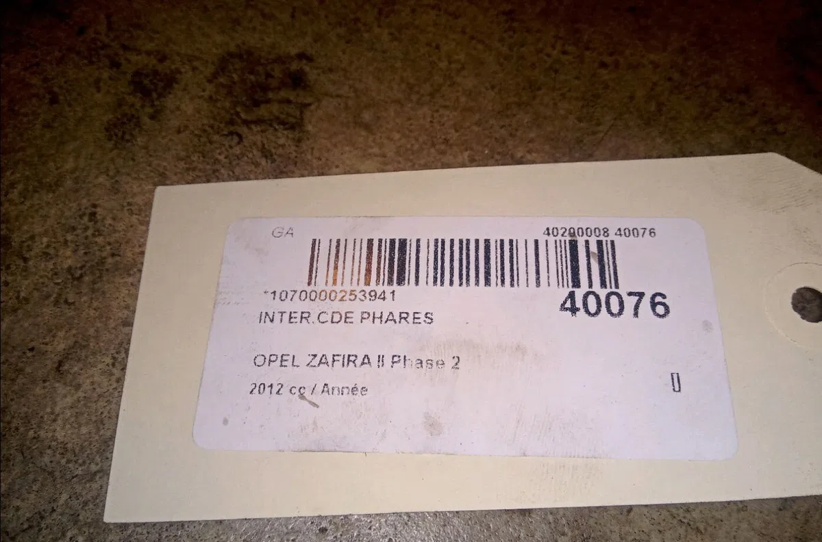Interrupteur commande de phares Opel ZAFIRA - ZAFIRA FAMILY B (A05) 1.6 (m75) (2005-2012) occasion
