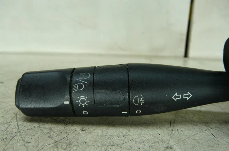 Interrupteur commande de phares PEUGEOT 206 PHASE 1 occasion