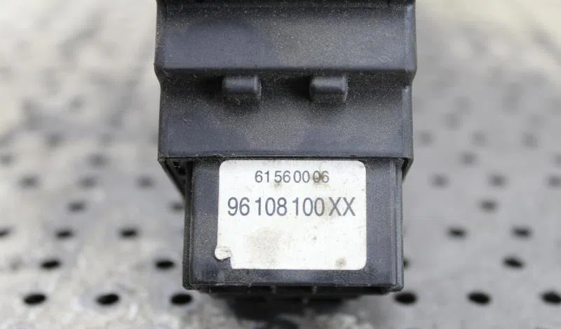 Interrupteur commande de phares PEUGEOT 405 PHASE 2 occasion