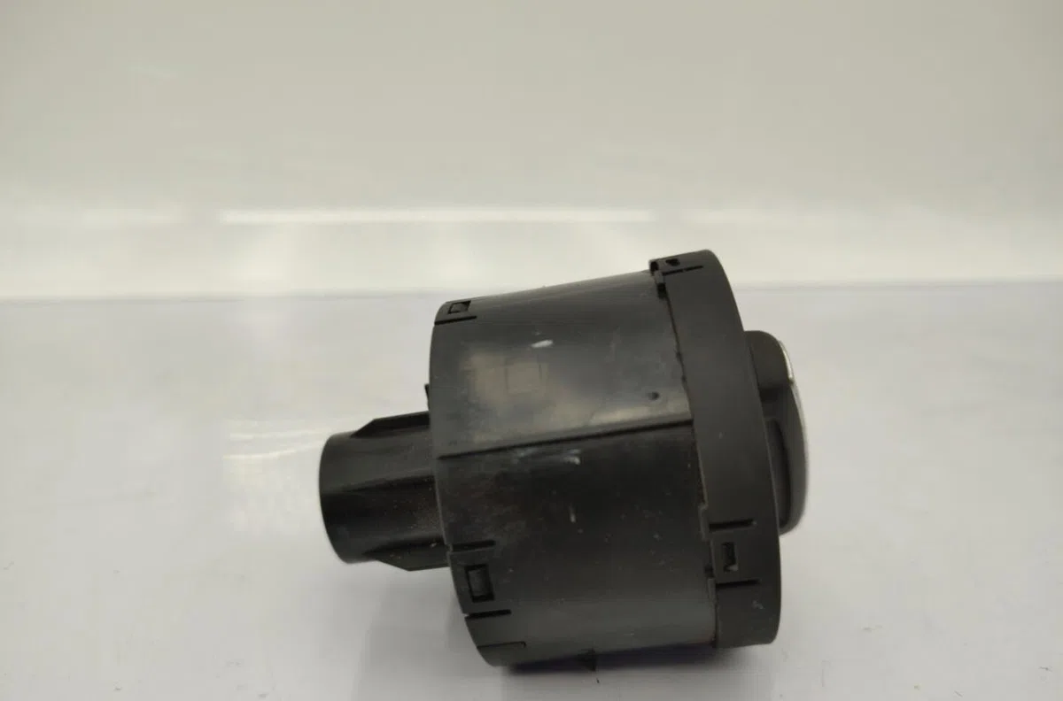 Interrupteur commande de phares SEAT LEON 3 PHASE 1 occasion