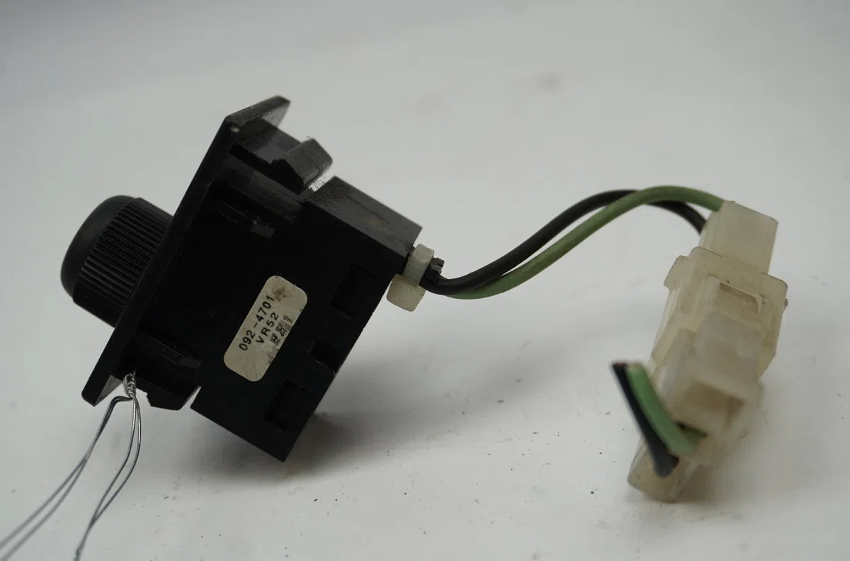 Interrupteur commande de phares Suzuki ALTO IV (EF) 1.0 (sh410) (1994-2002) occasion