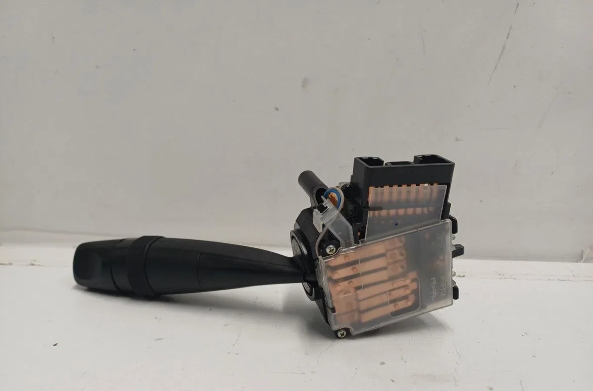 Interrupteur commande de phares SUZUKI SWIFT 4 occasion