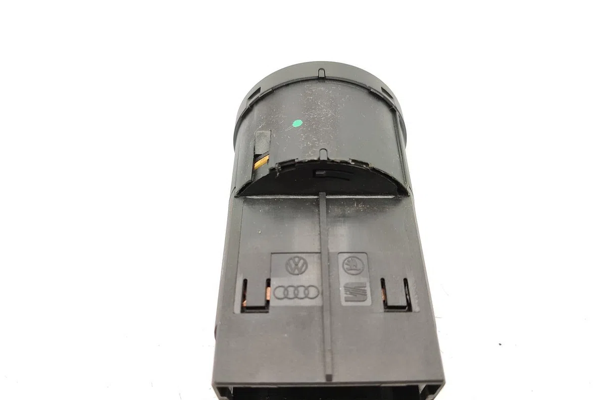 Interrupteur commande de phares VOLKSWAGEN PASSAT 4 PHASE 2 occasion