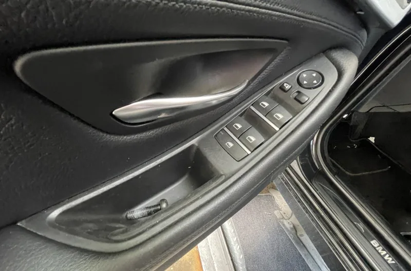 Interrupteur de leve vitre avant gauche pour BMW SERIE 5 F11 TOURING PHASE 1...