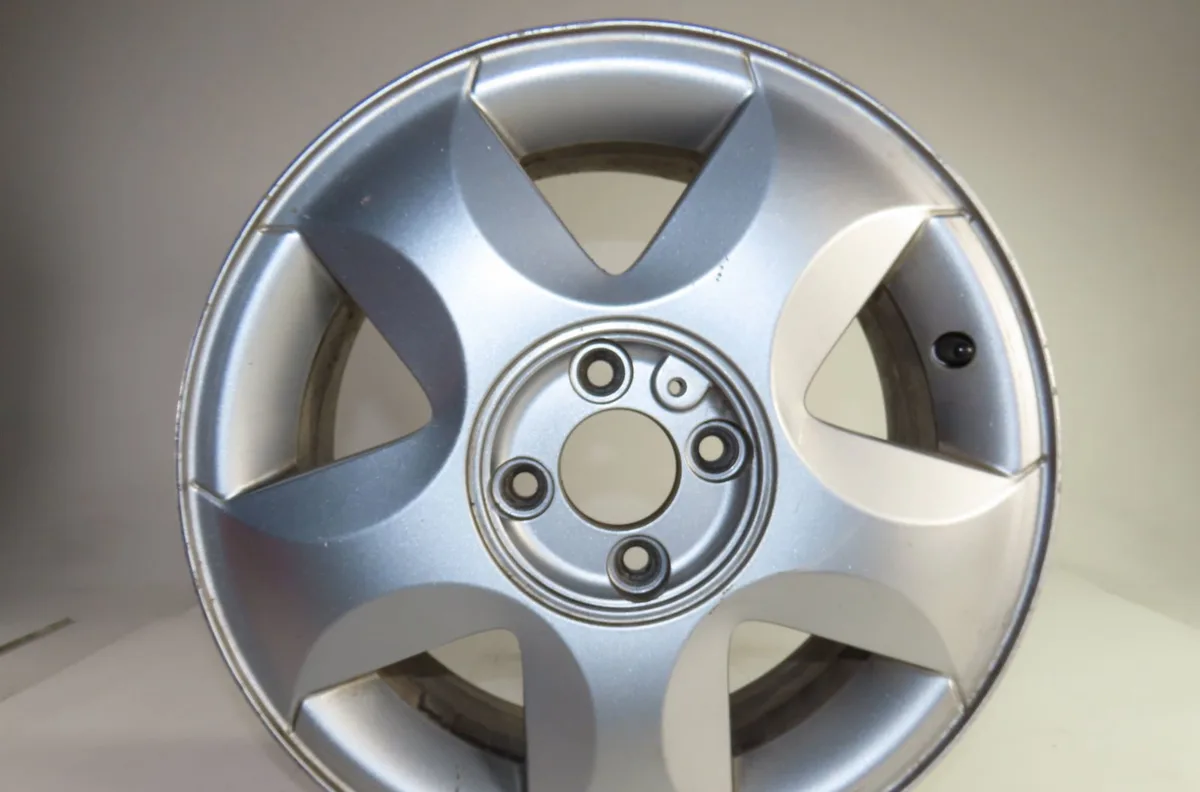 Jante aluminium 2 Dacia LOGAN (LS_) 1.4 (lsoa, lsoc, lsoe, lsog) (2004) occasion