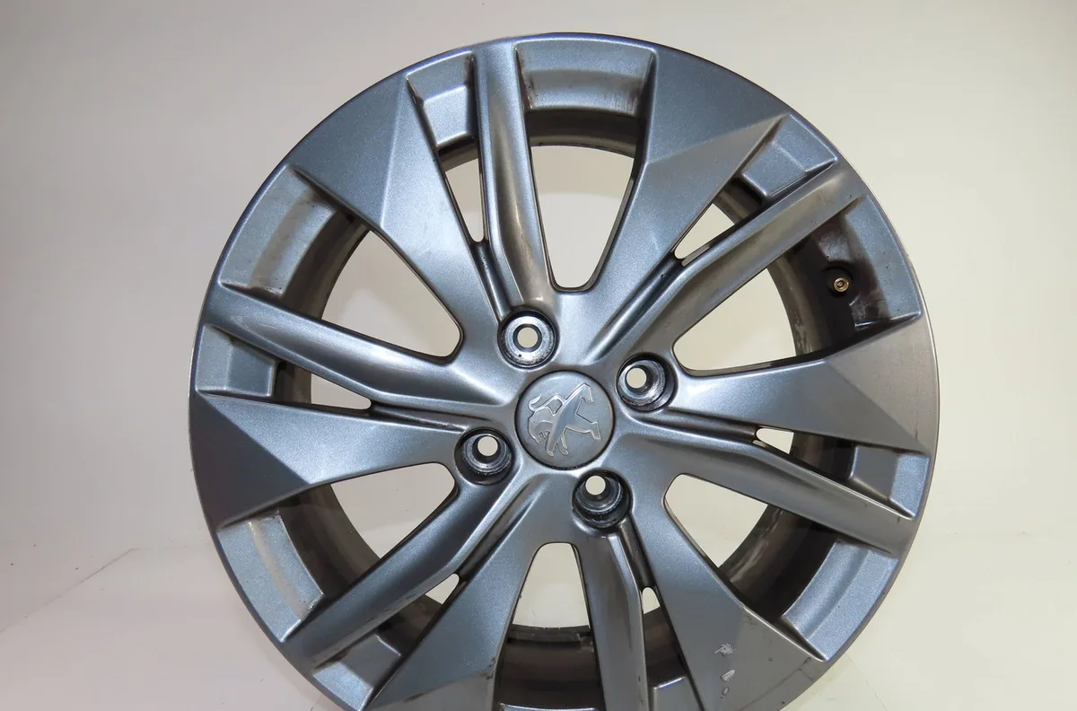 Jante aluminium 4 Peugeot 2008 II (UD_, US_, UY_, UK_) 1.2 puretech 130 (2019) occasion