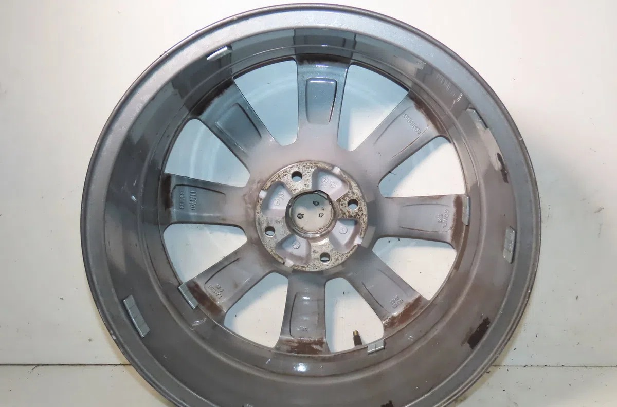 Jante aluminium 4 Peugeot 208 I (CA_, CC_) 1.6 hdi (2012) 5 portes occasion