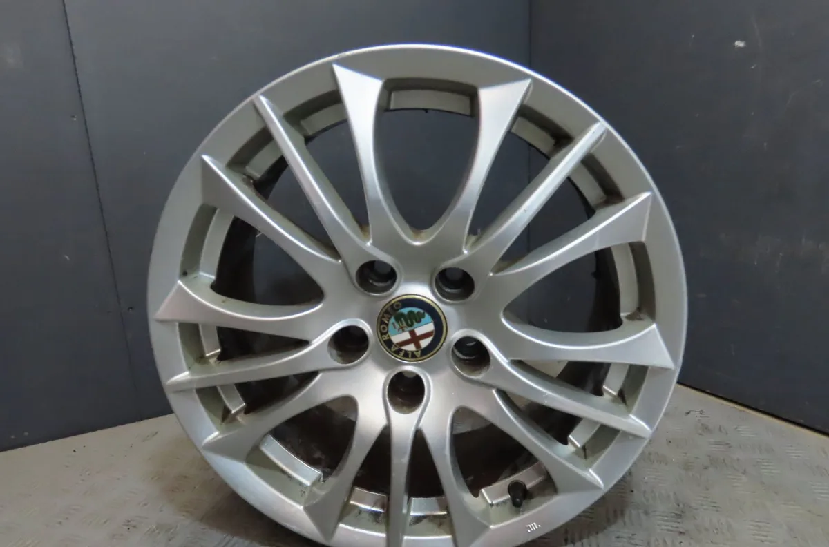 Jante aluminium Alfa romeo 159 Sportwagon (939_) 1.9 jtdm 16v (939bxc1b, 939bxc12) (2006-2011) occasion
