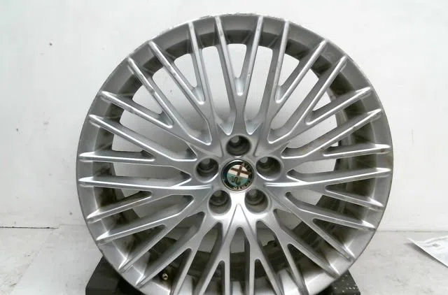 Jante aluminium Alfa romeo GT (937_) 1.9 jtd (937cxn1b) (2003-2010) 3 portes occasion