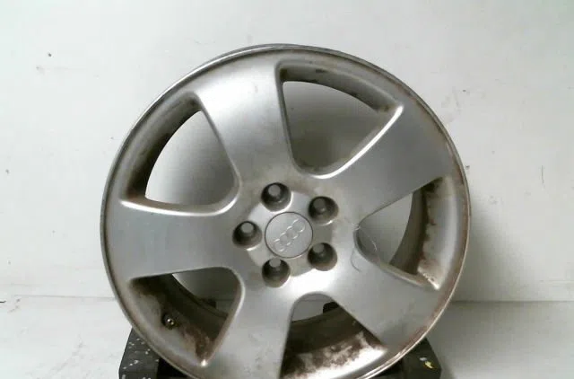 Jante aluminium Audi A3 (8L1) 1.6 (1996-2003) occasion