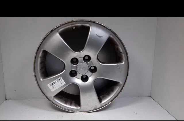 Jante aluminium Audi A3 (8L1) 1.8 (1996-2003) occasion