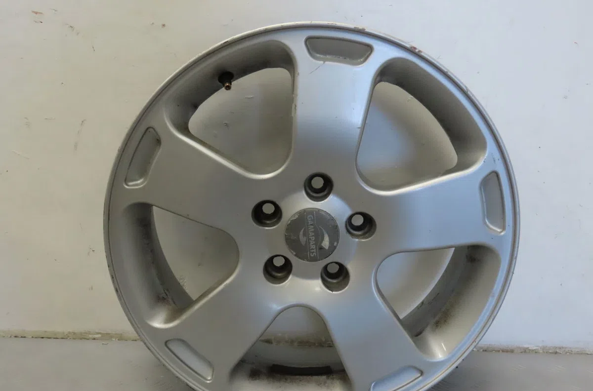 Jante aluminium Audi A3 (8P1) 1.9 tdi (2003-2010) 3 portes occasion