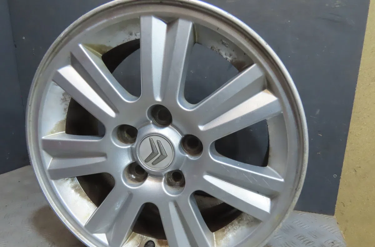 Jante aluminium Citroën C-CROSSER (VU_, VV_) 2.2 hdi (2007-2012) 5 portes occasion