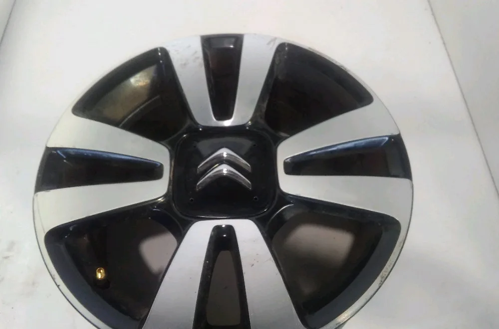 Jante aluminium Citroen C3 AIRCROSS II (2R_, 2C_) 1.2 puretech 110 (2rhnzb, 2rhnzw, 2rhnpx, 2rhnpj) (2017) occasion