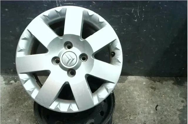 Jante aluminium Citroën C3 I (FC_, FN_) 1.4 hdi (2003-2011) 5 portes occasion