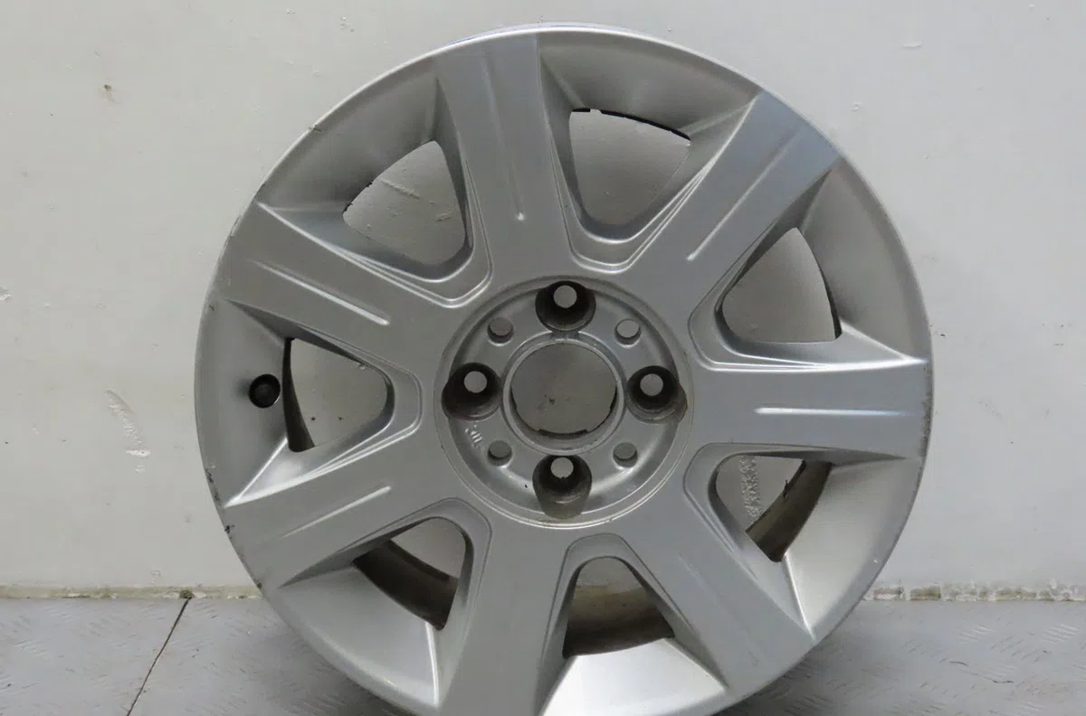 Jante aluminium Fiat PUNTO (188_) 1.3 jtd 16v (2003-2012) 5 portes occasion