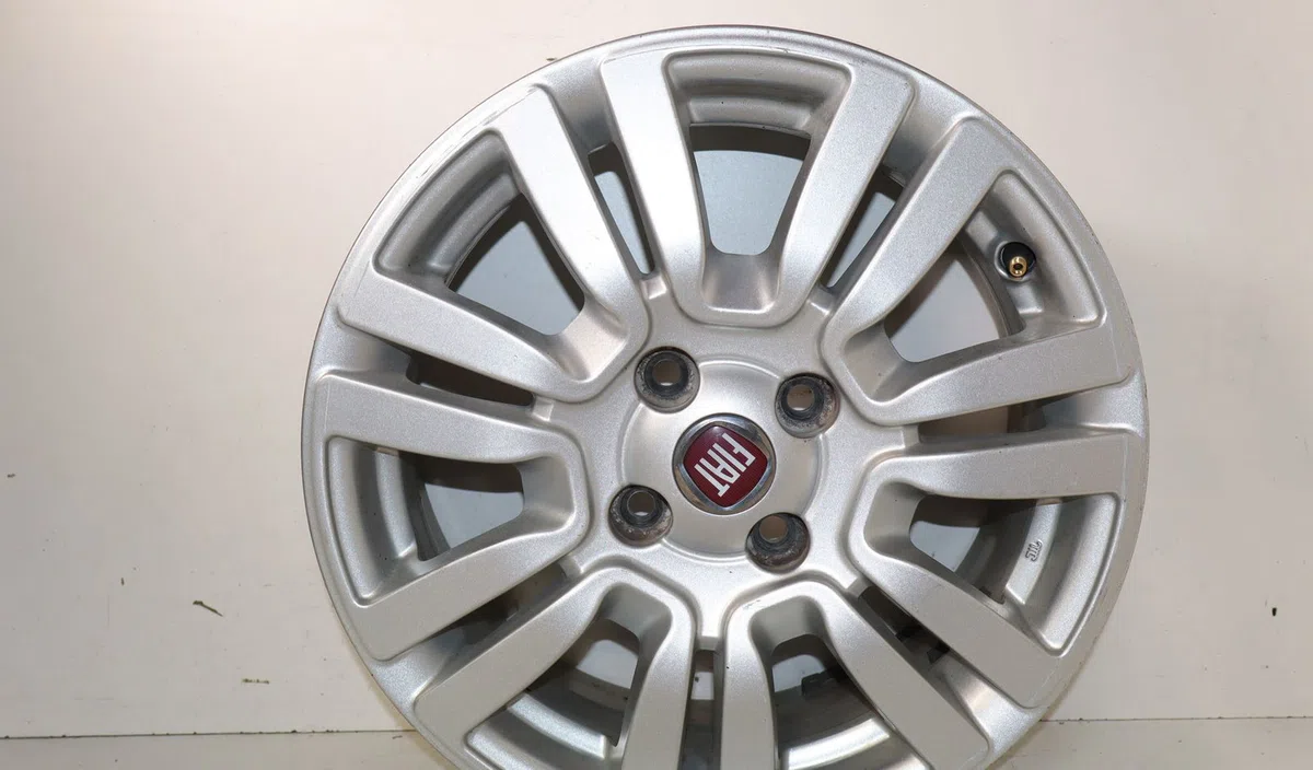 Jante aluminium Fiat PUNTO (199_) 1.2 (199axz1a, 199bxz1a) (2012) occasion