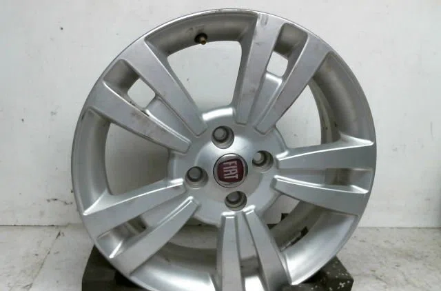 Jante aluminium Fiat QUBO (225_) 1.3 d multijet (225cxb1a, 225axb1a, 225cxb11, 225axb11,... (2008) occasion