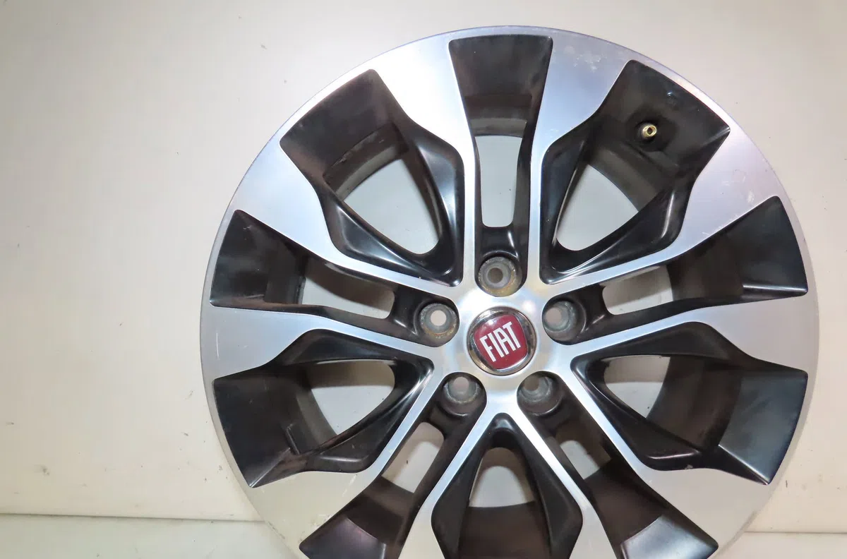 Jante aluminium Fiat TIPO 3-5 portes (356_, 357_) 1.4 (356hxa1b) (2016-2020) occasion