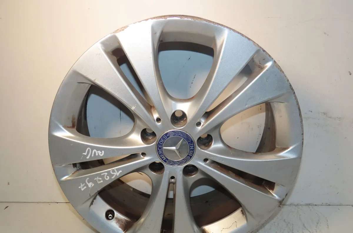 Jante aluminium Mercedes-benz CLASSE B Sports Tourer (W246, W242) B 180 cdi - d (246.212) (2013-2018) occasion