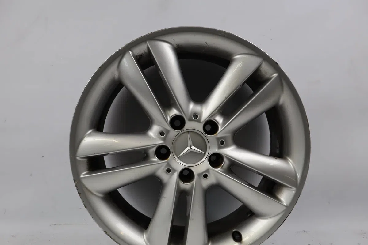 Jante aluminium Mercedes-benz CLASSE C (W203) C 220 cdi (203.006) (2000-2007) 4 portes occasion