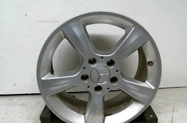 Jante aluminium Mercedes-benz CLASSE C (W203) C 220 cdi (203.008) (2003-2007) occasion