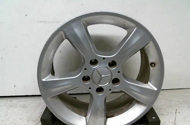 Jante aluminium Mercedes-benz CLASSE C (W203) C 220 cdi (203.008) (2003-2007) occasion