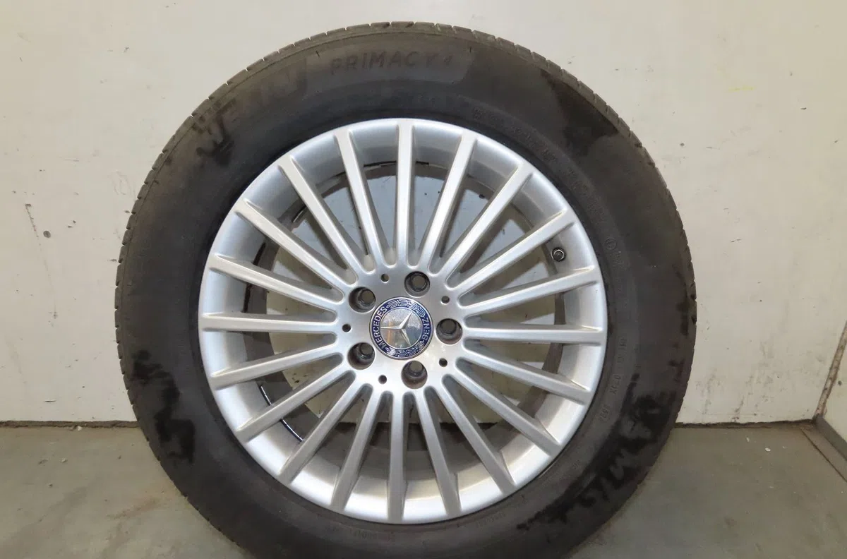 Jante aluminium Mercedes-benz CLASSE GLA (X156) Gla 180 (156.942) (2015) occasion