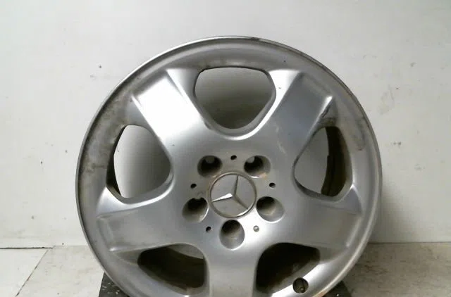 Jante aluminium Mercedes-benz CLASSE M (W163) Ml 270 cdi (163.113) (1999-2005) occasion