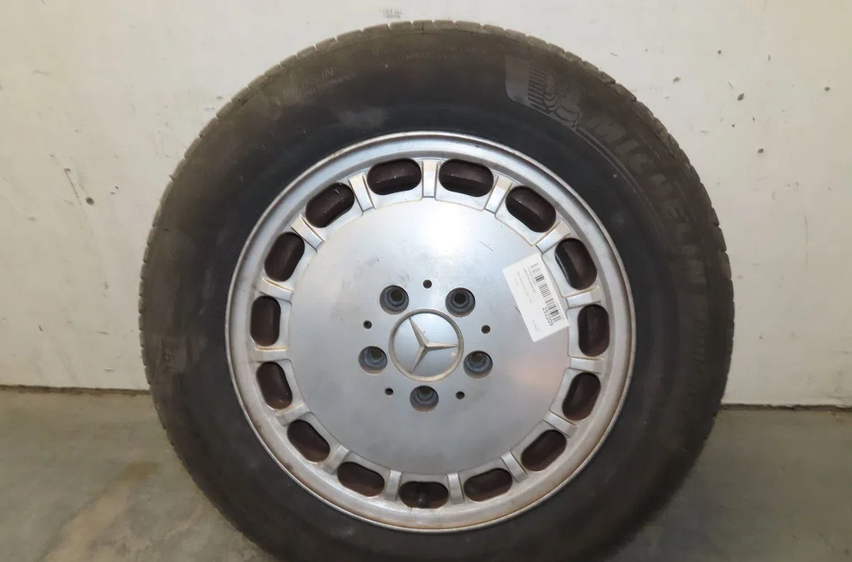 Jante aluminium Mercedes-benz CLASSE S (W126) 300 se, sel (126.024, 126.025) (1986-1991) occasion
