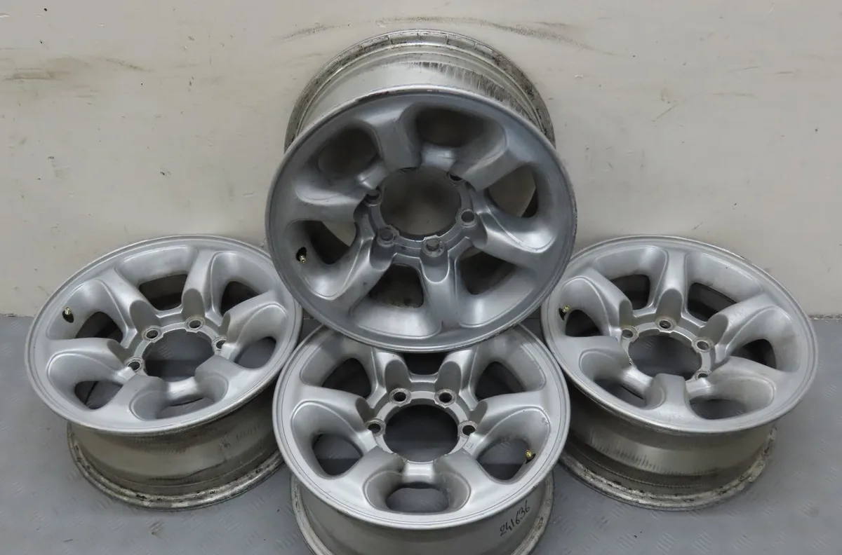 Jante aluminium Mitsubishi PAJERO III (V7_W, V6_W) 2.5 tdi (v64w, v74w) (2001-2006) occasion