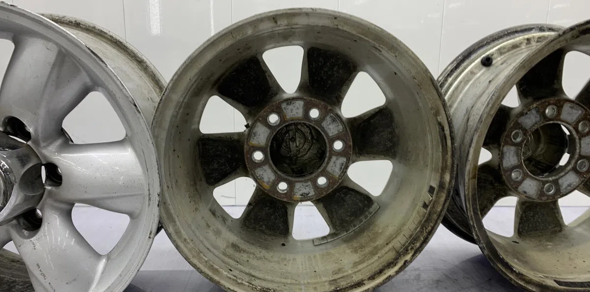 Jante aluminium NISSAN ALMERA TINO PHASE 1 occasion