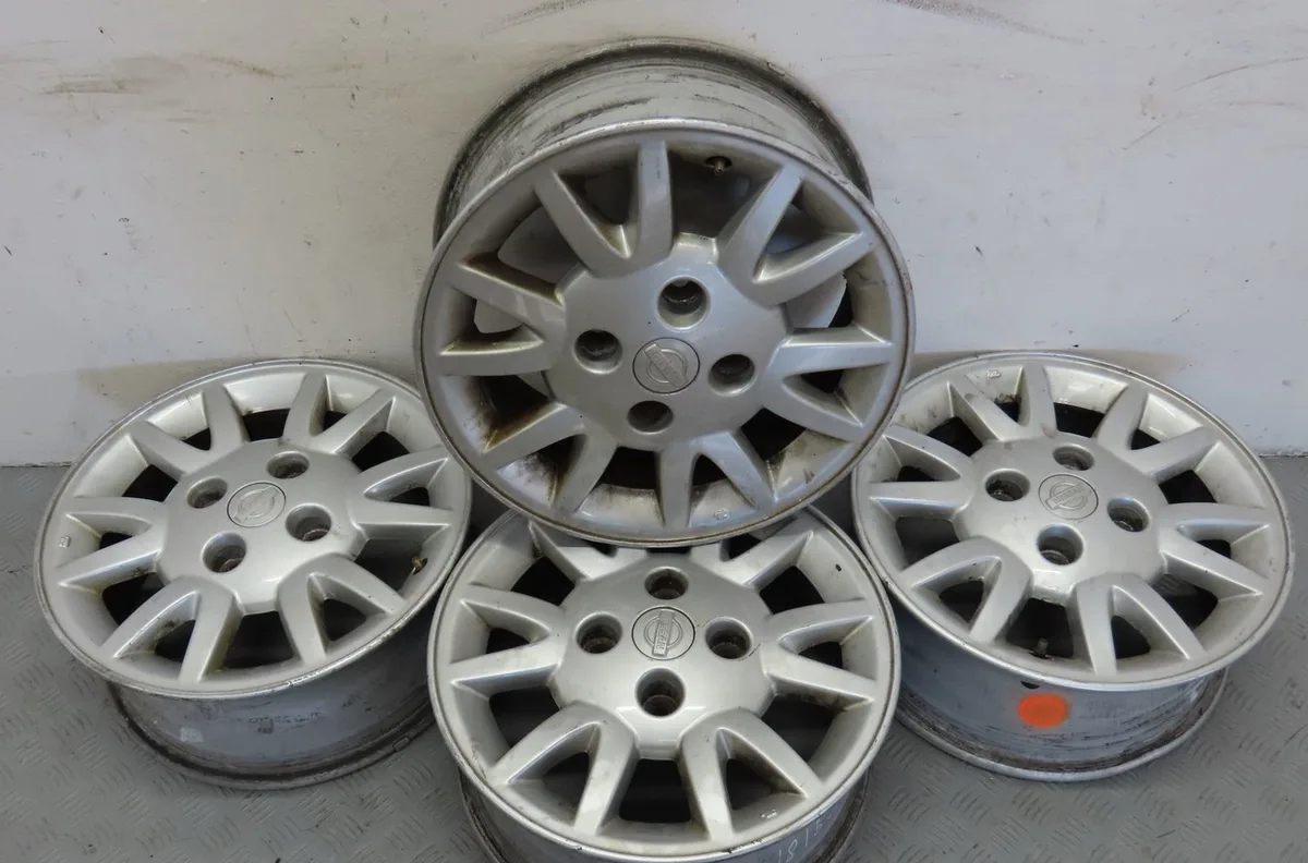 Jante aluminium Nissan PRIMERA Hatchback (P11) 1.8 16v (1999-2002) occasion