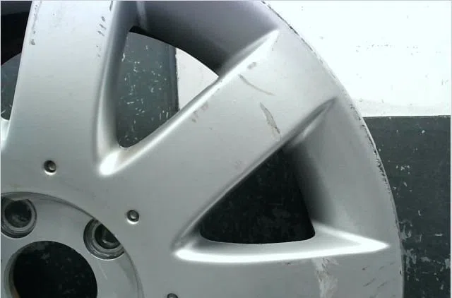 Jante aluminium Nissan PRIMERA Hatchback (P12) 2.0 (2002-2008) occasion
