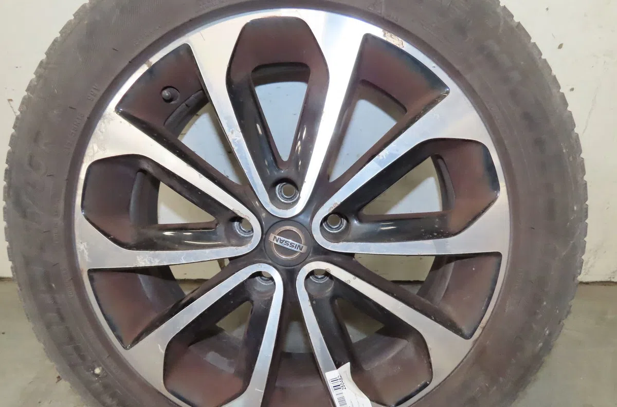 Jante aluminium Nissan QASHQAI II SUV (J11, J11_) 1.6 dci (2013) occasion